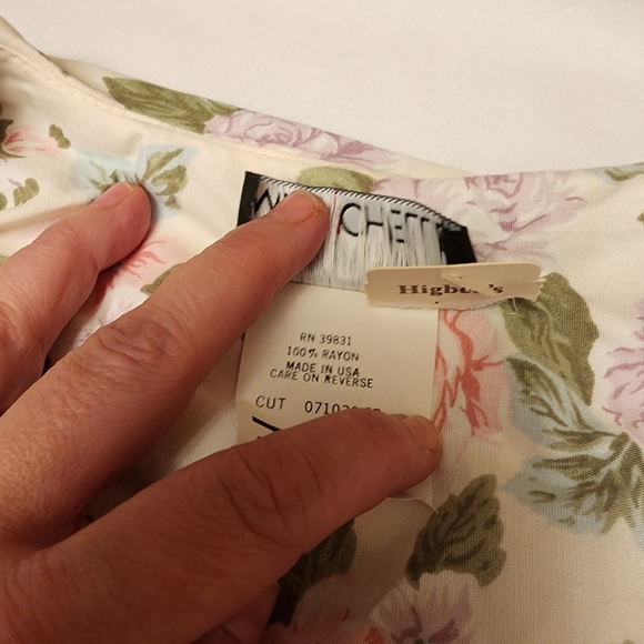 Vintage Floral Cottagecore Romper - Picture 8 of 12